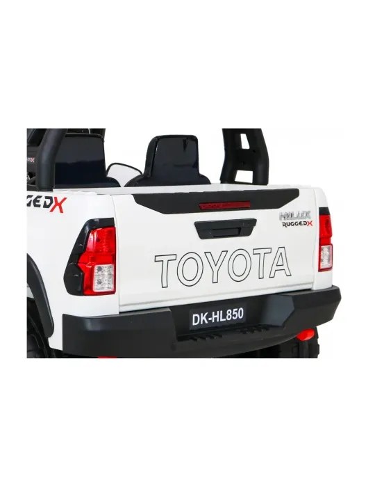 Todoterreno infantil TOYOTA HILUX 12V 2.4GHZ biplaza 4X4 TODOTERRENO INFANTIL - Patilandia 