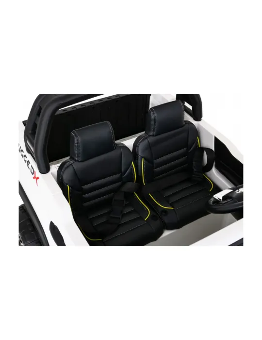 Toyota Hilux 12V Children's Electrical Car – Biplaza, 4x4, LED Patiland