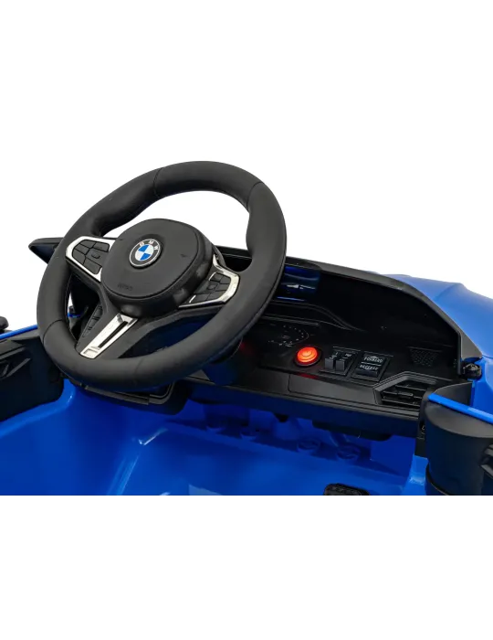 BMW M4 - Child Lighting and Safety