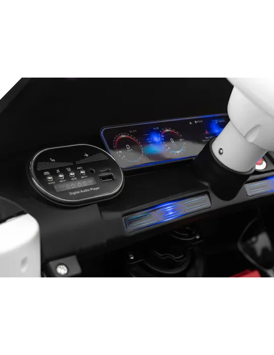 Mercedes AMG EQA - Illuminazione per bambini e guida di sicurezza